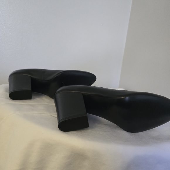 New Black wide heels - Picture 4 of 4